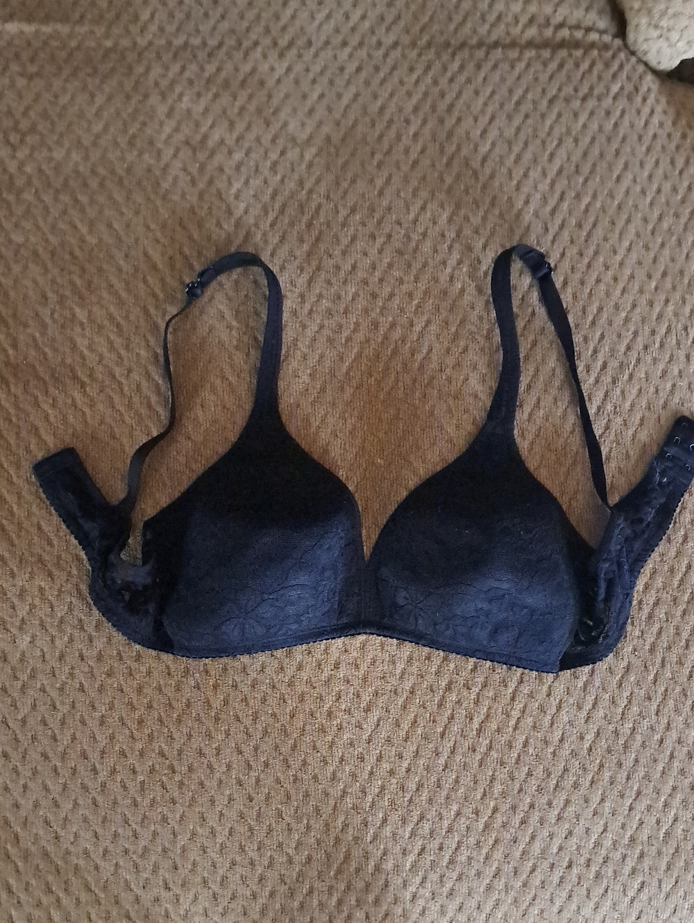 Black Lace Fruit Of The Loom Bra Size 38C 2 Hook 3 Adjustable Sizes